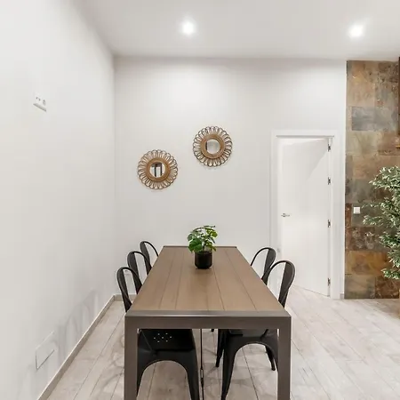 Gav Cerrillo Apartment Ronda